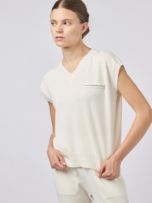 Maglia kimono scollo a V in puro cashmere con dettaglio catenella bianco naturale 240a24_fw24-3_217217