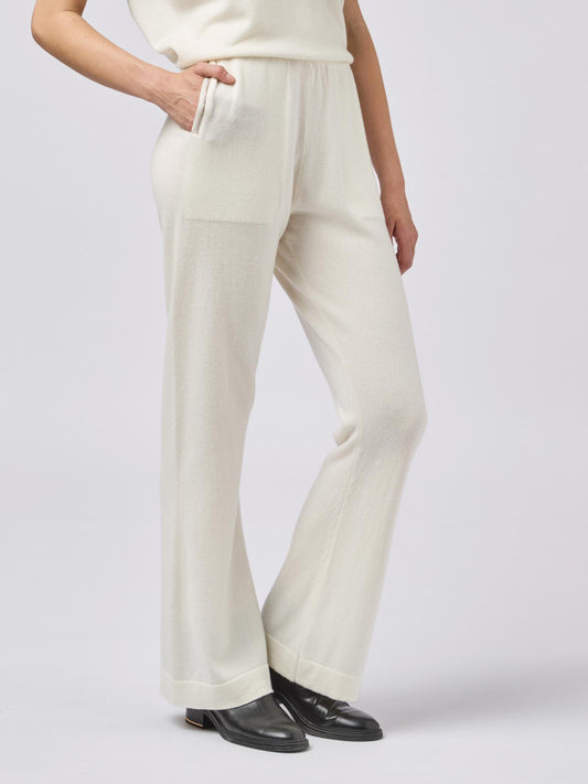Palazzo trousers in pure cashmere with chain detail on the pockets white 240a25_fw24-3_217217