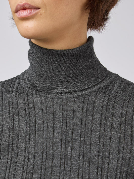 Maglia donna collo alto con lavorazione a costina - Maglia donna collo alto con lavorazione a costina alt - 002