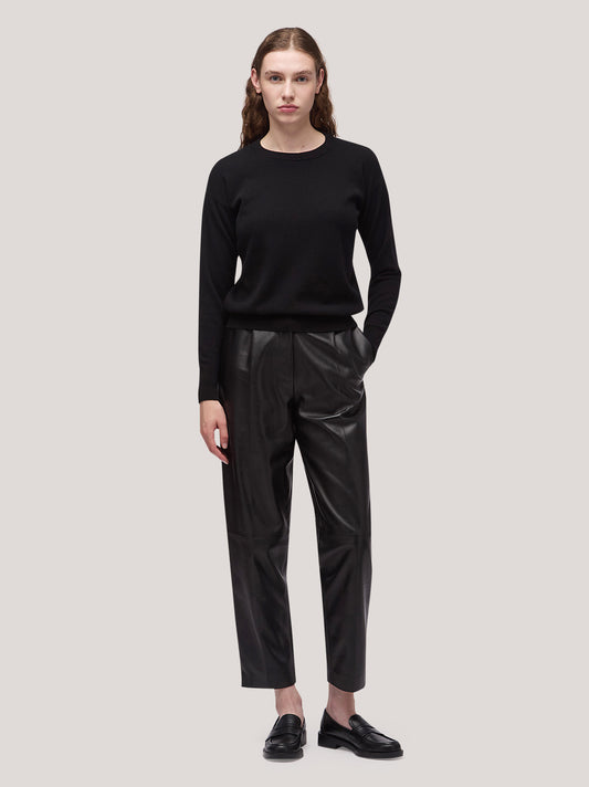 Maglia donna paricollo manica lunga, spalla scesa bordi a costa nero 250a10_fw25-3_096ner