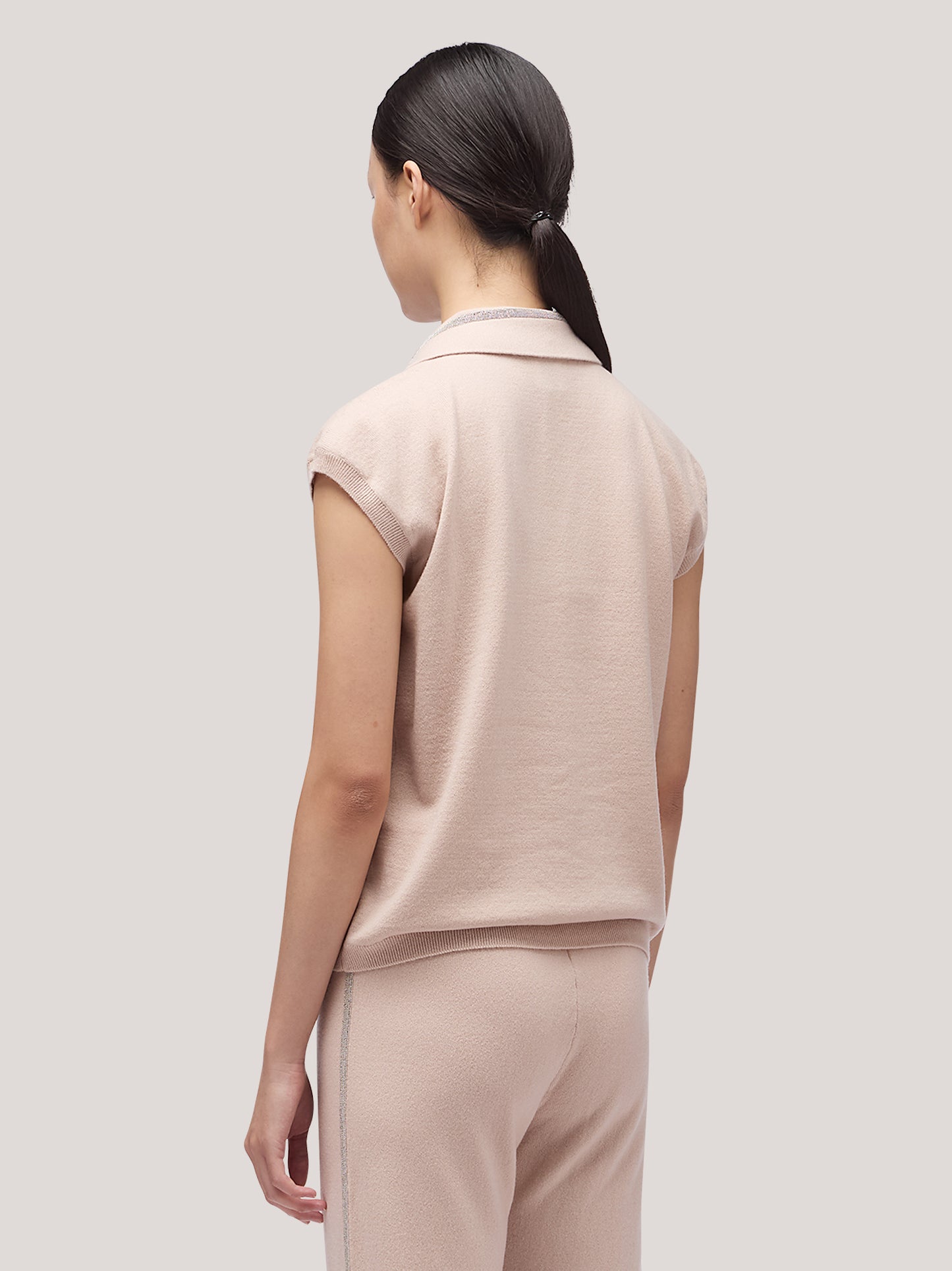 Maglia polo donna manica corta, catenella su collo rosa tenue 250a25_fw25-3_a16ros 68160120750406