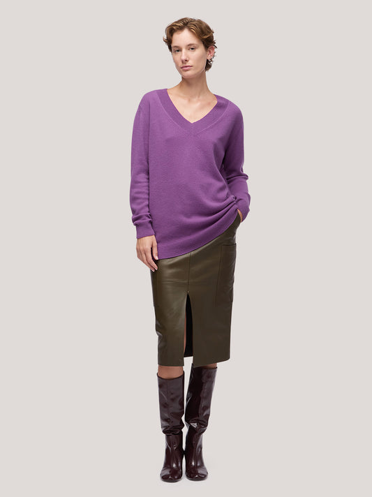 Maglia donna scollo V profondo manica lunga, garzato violetto 250a95_fw25-3_t98vio