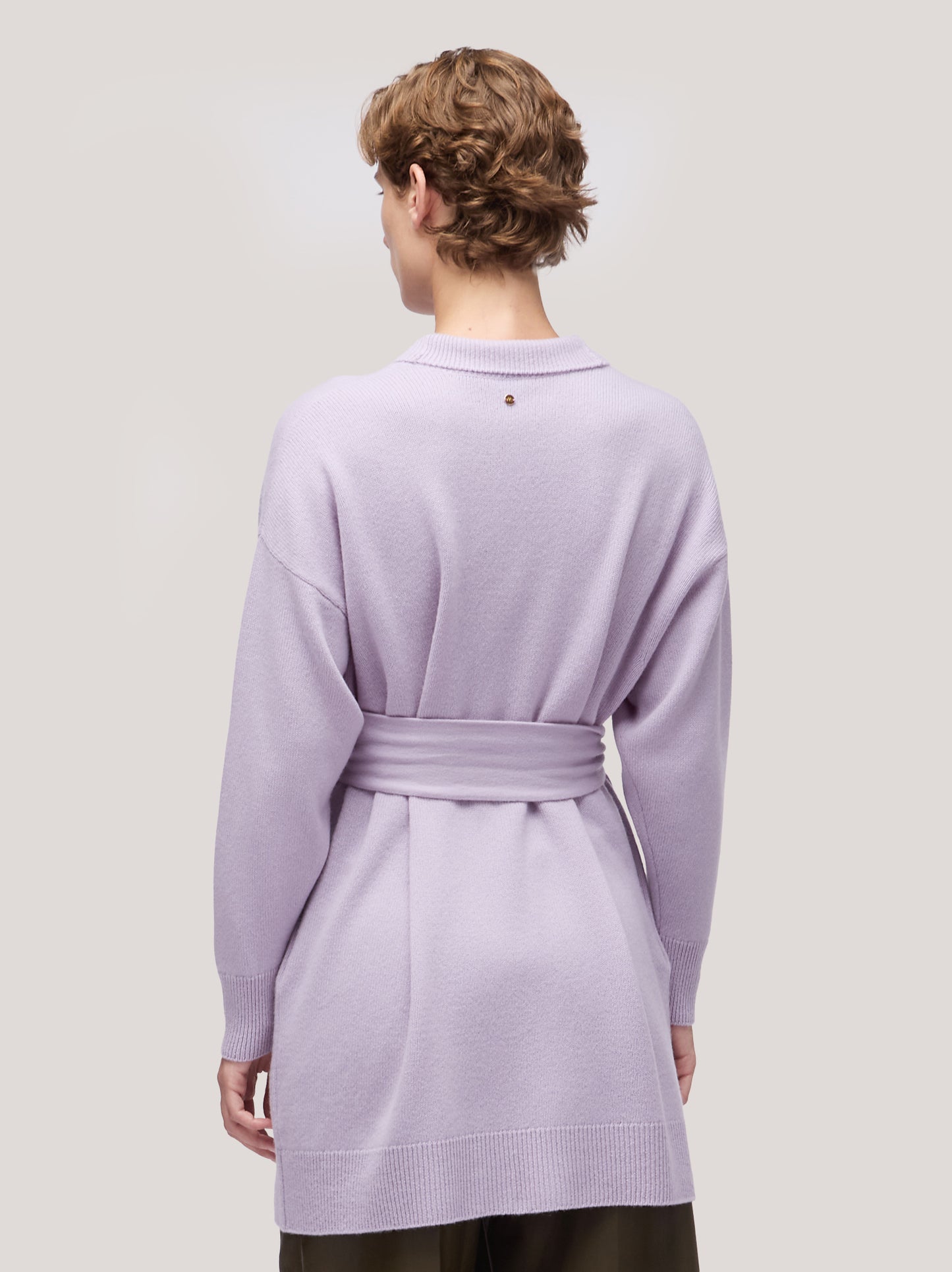 Maglia cardigan donna liste a costa, tasche e cintura, garzato lilla 250a97_fw25-3_299lil 68156440576326
