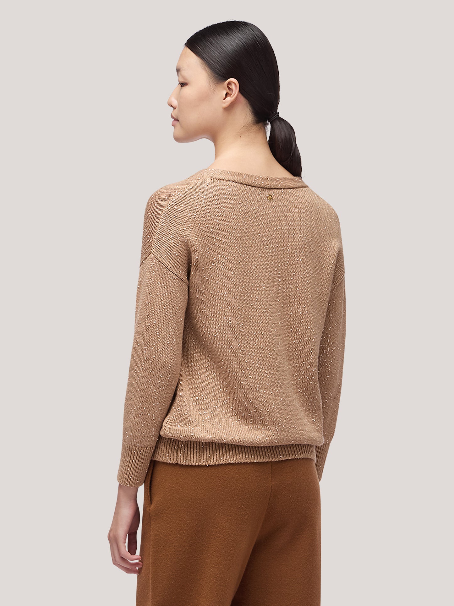 Maglia donna cardigan manica lunga, applicazione paillettes biscotto 250f32_fw256a_846bis 68148150698310