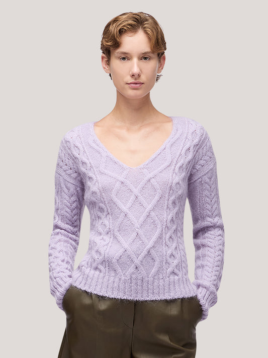 Maglia donna a trecce scollo V manica lunga, soft mohair - Maglia donna a trecce scollo V manica lunga, soft mohair alt - 002