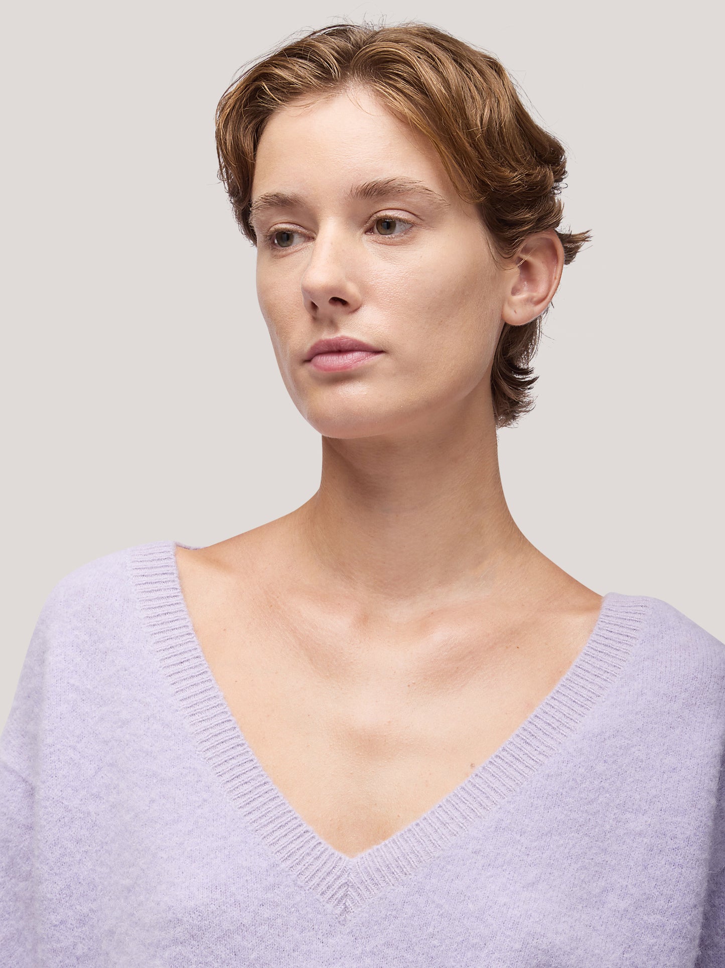 Women's V-neck long-sleeved shirt, hanaq lilac 250n81_fw254a_299lil 68054310519110