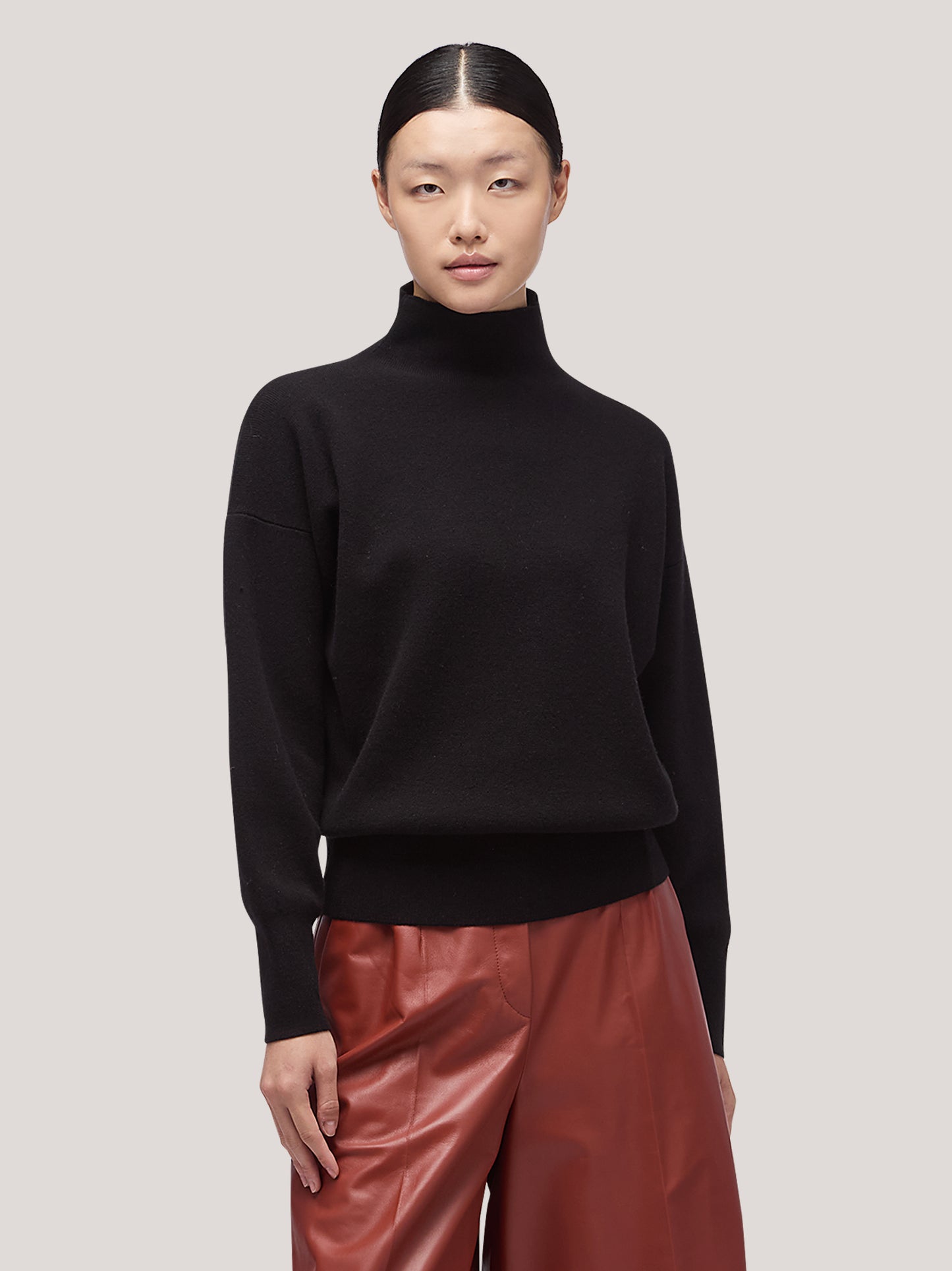 Maglia donna collo alto manica lunga, punto milano black 250r12_fw25-7_096bla 68147292045638