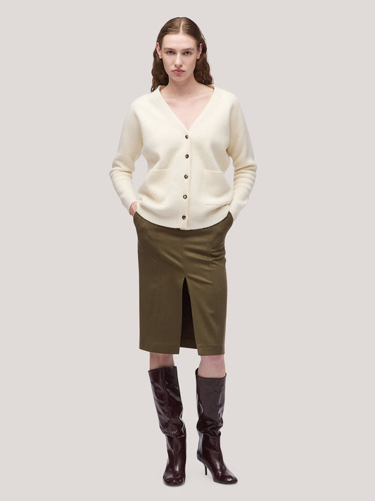 Maglia cardigan donna con tasche, manica lunga, punto milano white 250r13_fw25-7_690whi