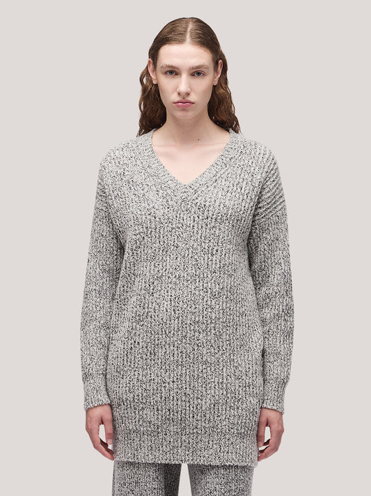 Maglia donna lunga scollo V, costa inglese bicolore - Maglia donna lunga scollo V, costa inglese bicolore alt - 002