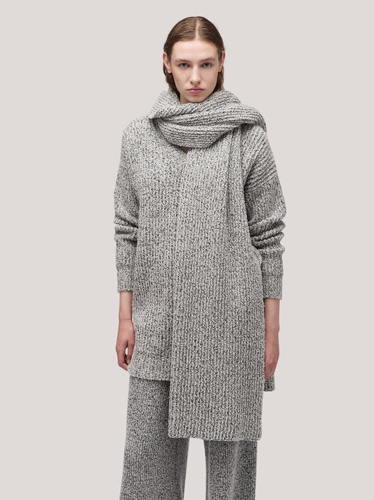 Sciarpa ampia a coste, mousse bianco /nero 25k383_fw259a_217bne