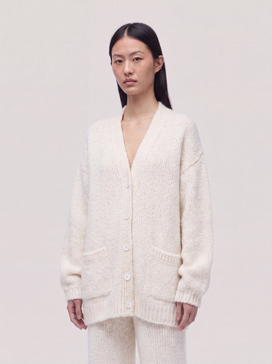 Cardigan con tasche in Cocooning cashmere - Cardigan con tasche in Cocooning cashmere alt - 002