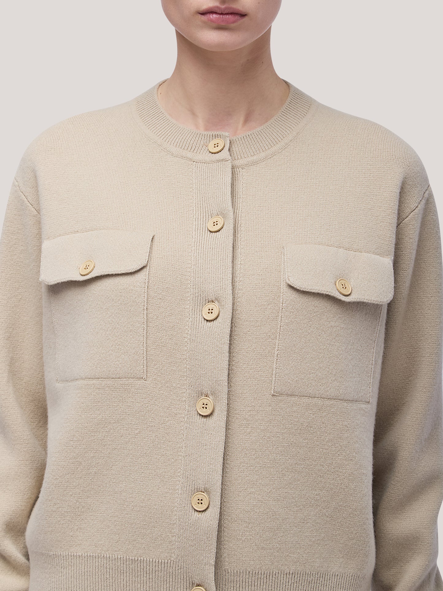 Cardigan girocollo in Punto Milano duna 260r17_fw26-7_999dun 74734008369478