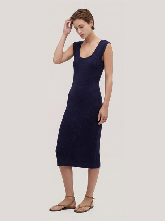 Abito smanicato in cotone a punto riso con scollo ampio - Abito smanicato in cotone a punto riso con scollo ampio alt - 002