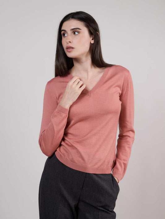 V-neck sweater in wool, silk, cashmere coral 550t03_woseca_346cor