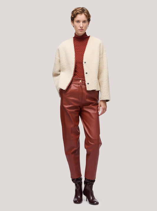 Giacca donna crop in montone bianco cpa074_f2516a_bi0001