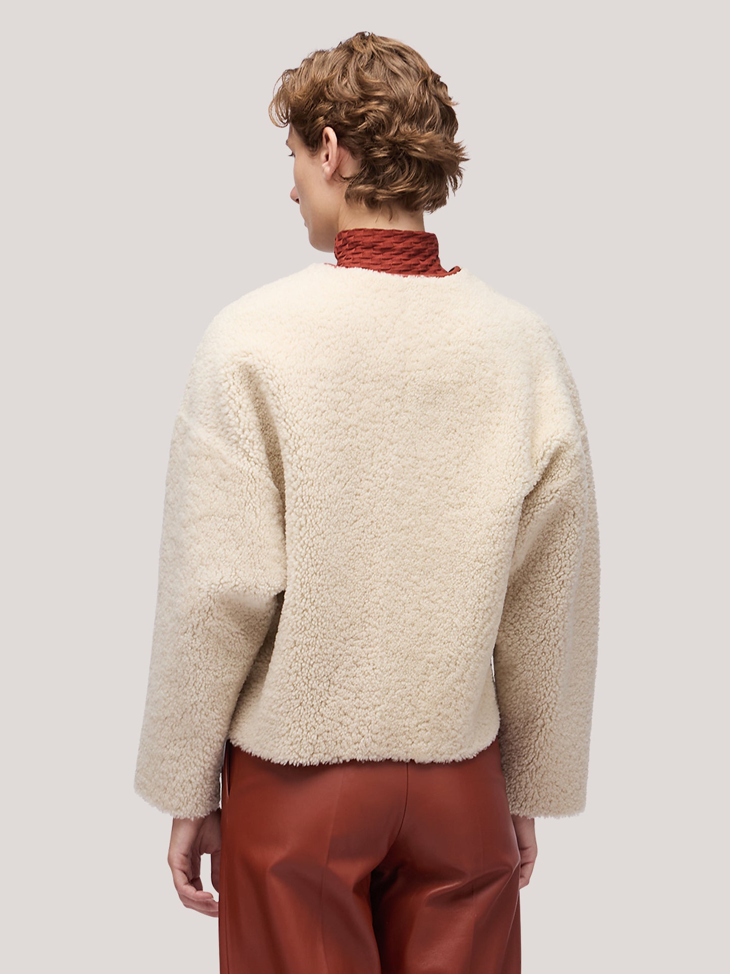 Giacca donna crop in montone bianco cpa074_f2516a_bi0001 68145818665286