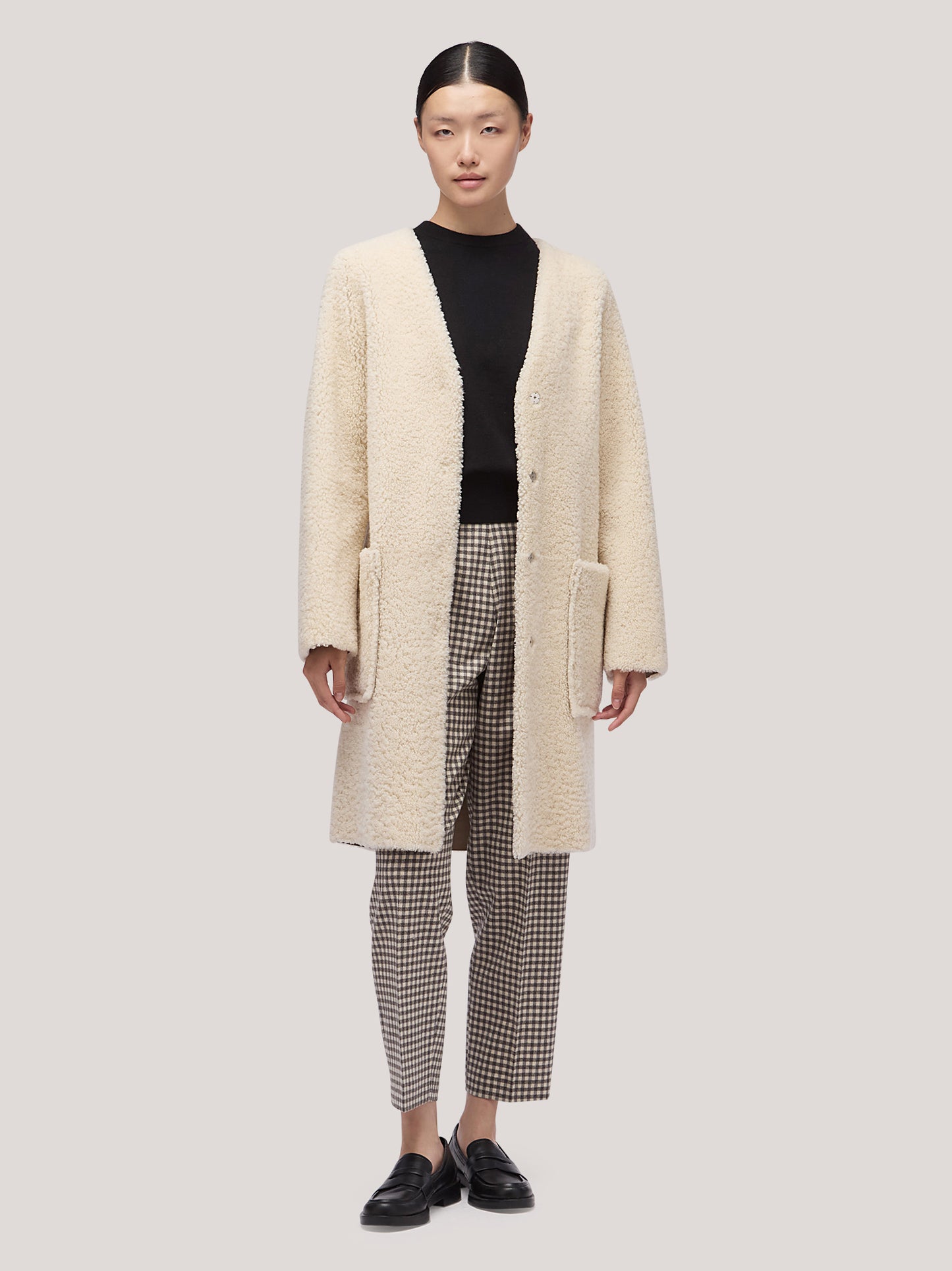 Cappotto vestaglia donna in montone con tasconi e cintura bianco cpa075_f2516a_bi0001 68145768923462