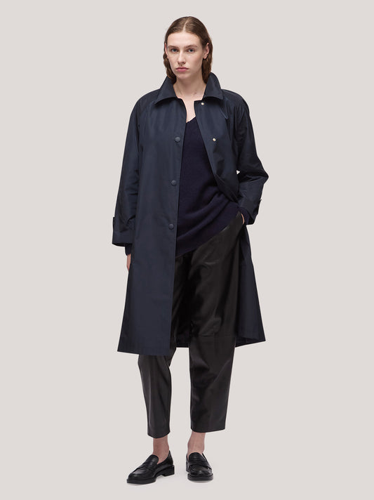 Trench donna con collo polo e tasche sui fianchi blu navy cpa078_f2517a_bl0001