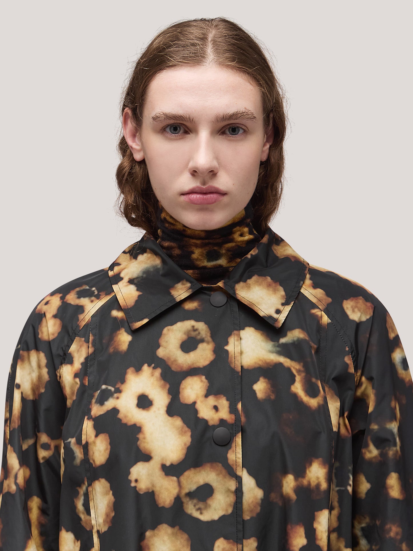 Women's trench coat with polo collar and side pockets spotted print cpa078_f2517a_pr0001 68145585914182