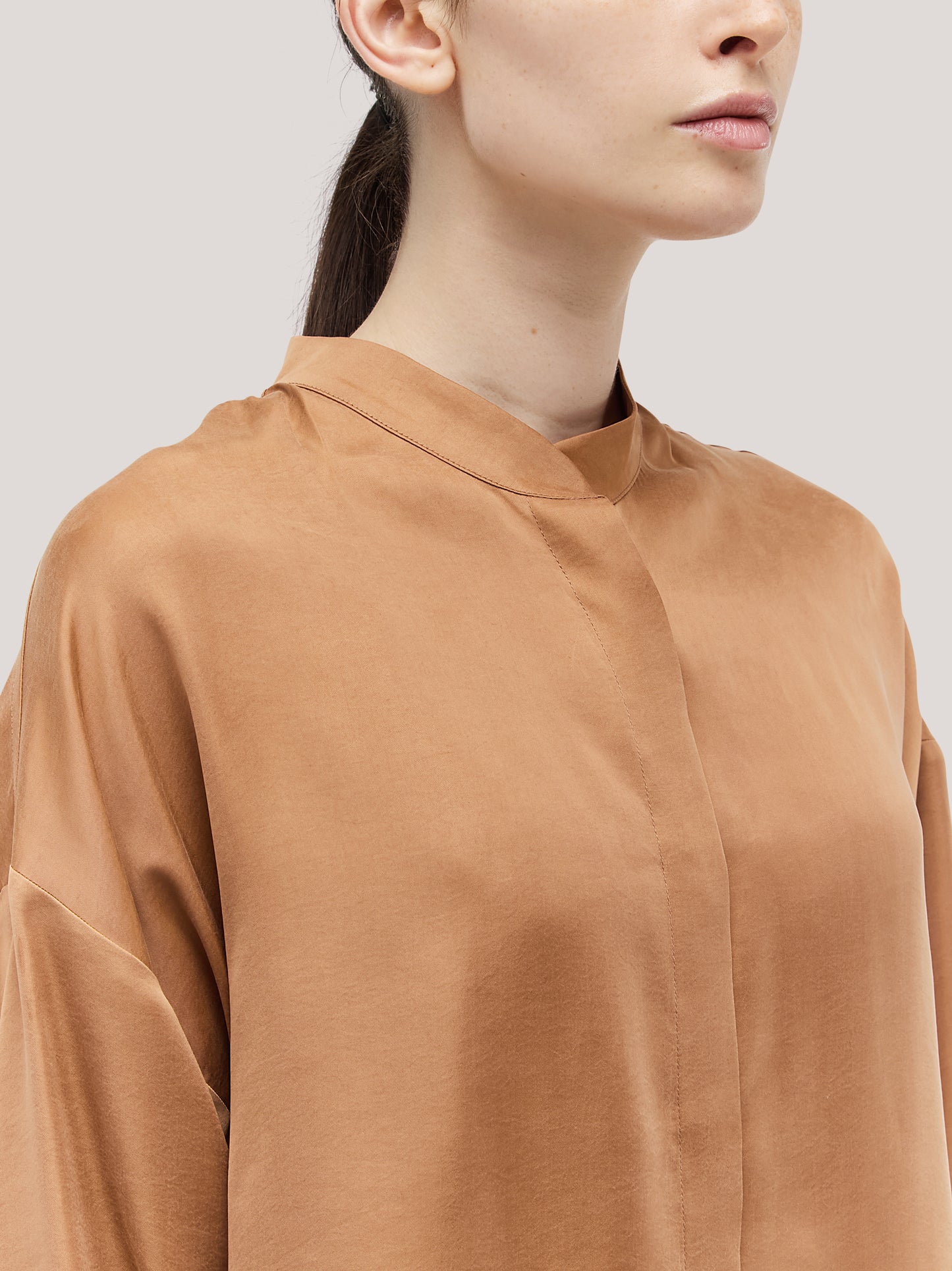 Over cotton technical shirt with front cut fired clay top091_s2610c_tterra 72190741184838