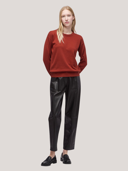 Maglia donna paricollo manica lunga, spalla scesa bordi a costa rame 250a10_fw25-3_677ram