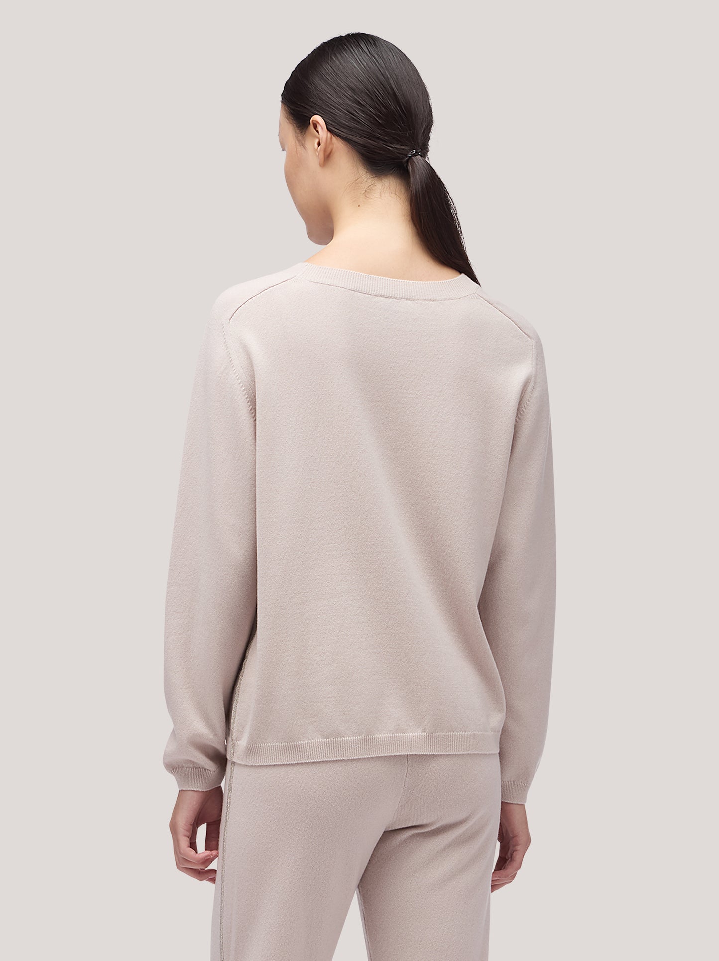 Maglia donna paricollo manica lunga, catenella sul fianco beige chiaro mel 250a24_fw25-3_167bec 68160186089798