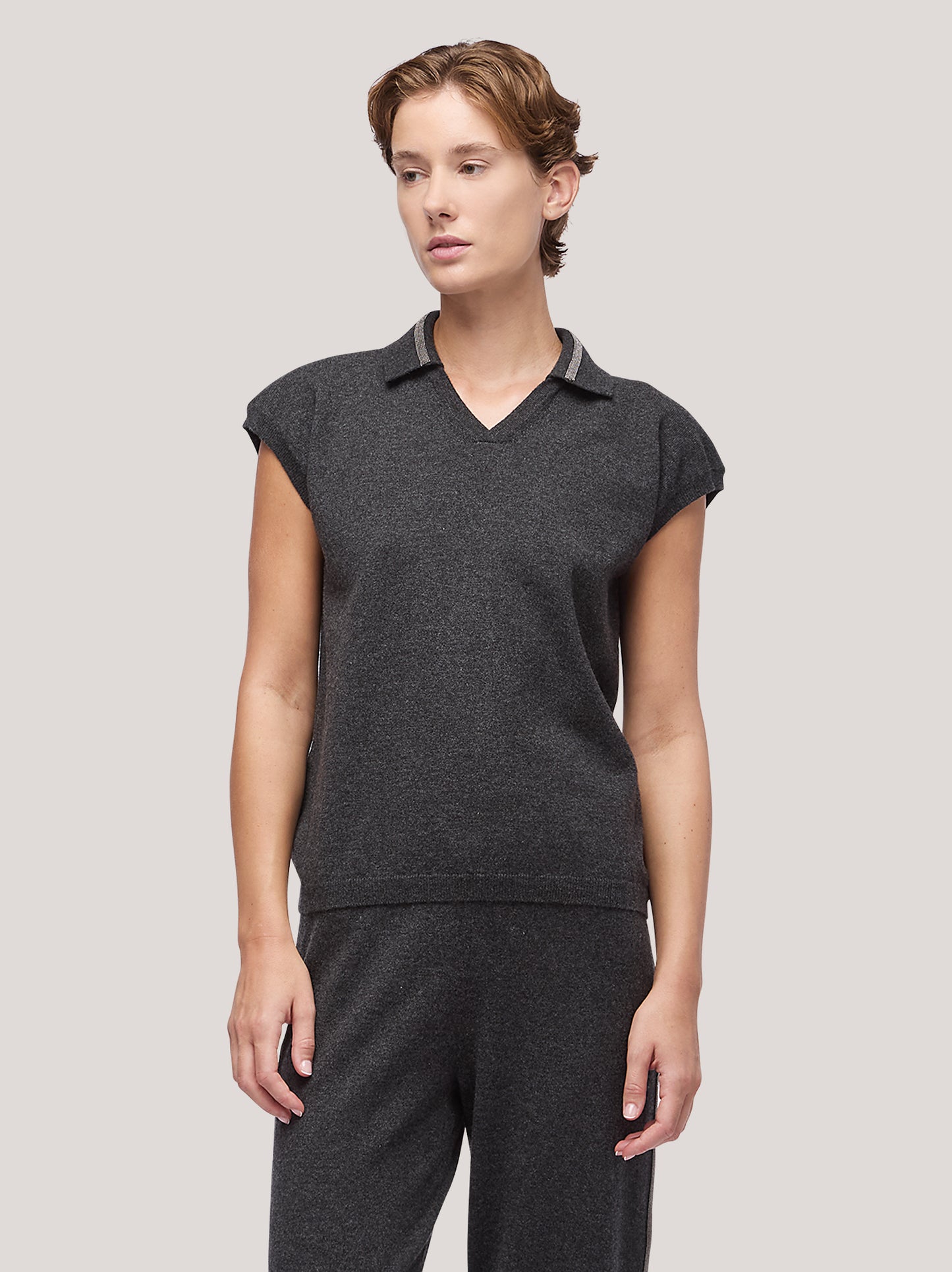 Maglia polo donna manica corta, catenella su collo grafite mel 250a25_fw25-3_425gra 68054264119622