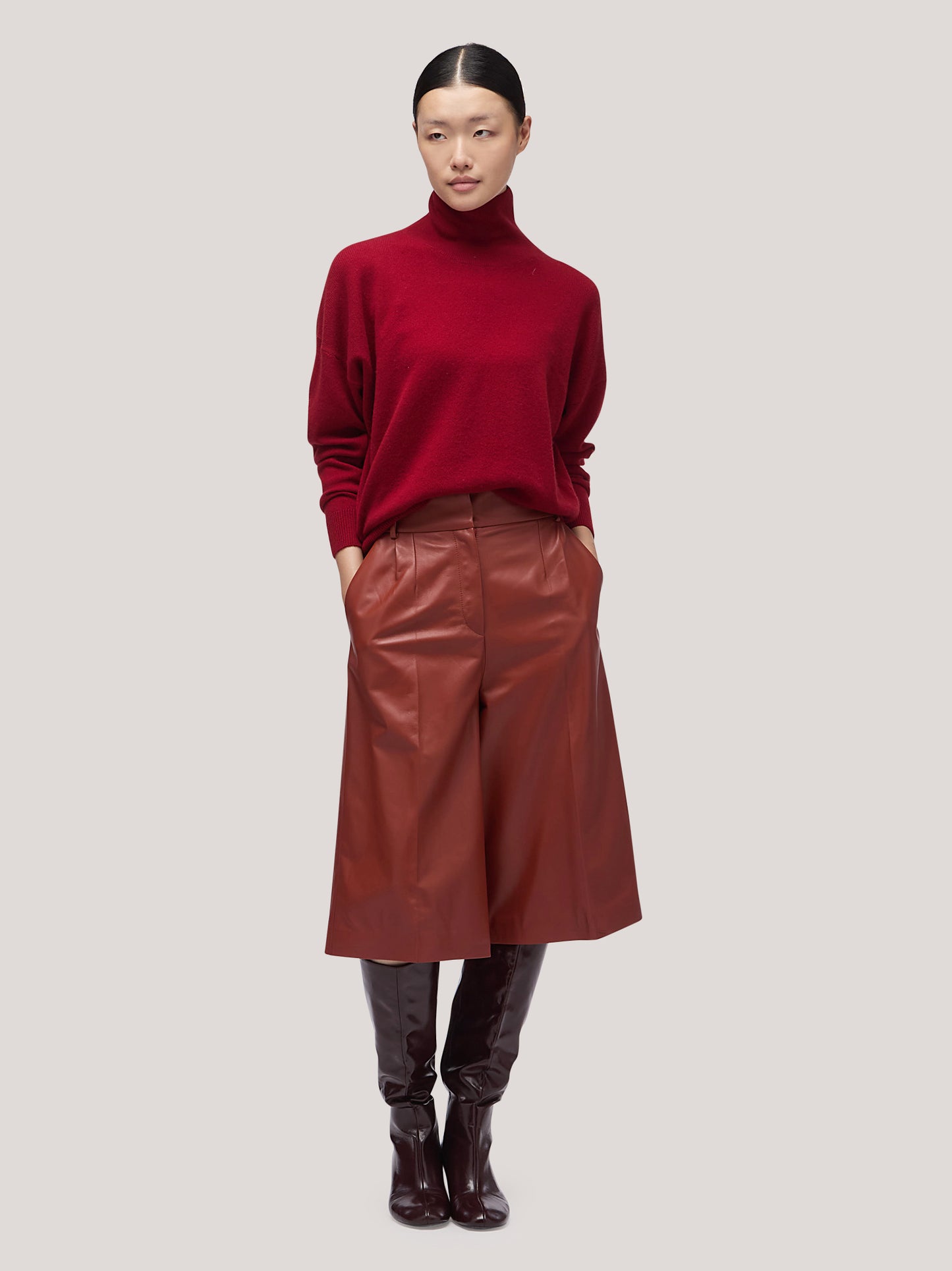 Maglia donna collo alto in piedi manica lunga, garzato ciliegia 250a96_fw25-3_821cil 68148683866438