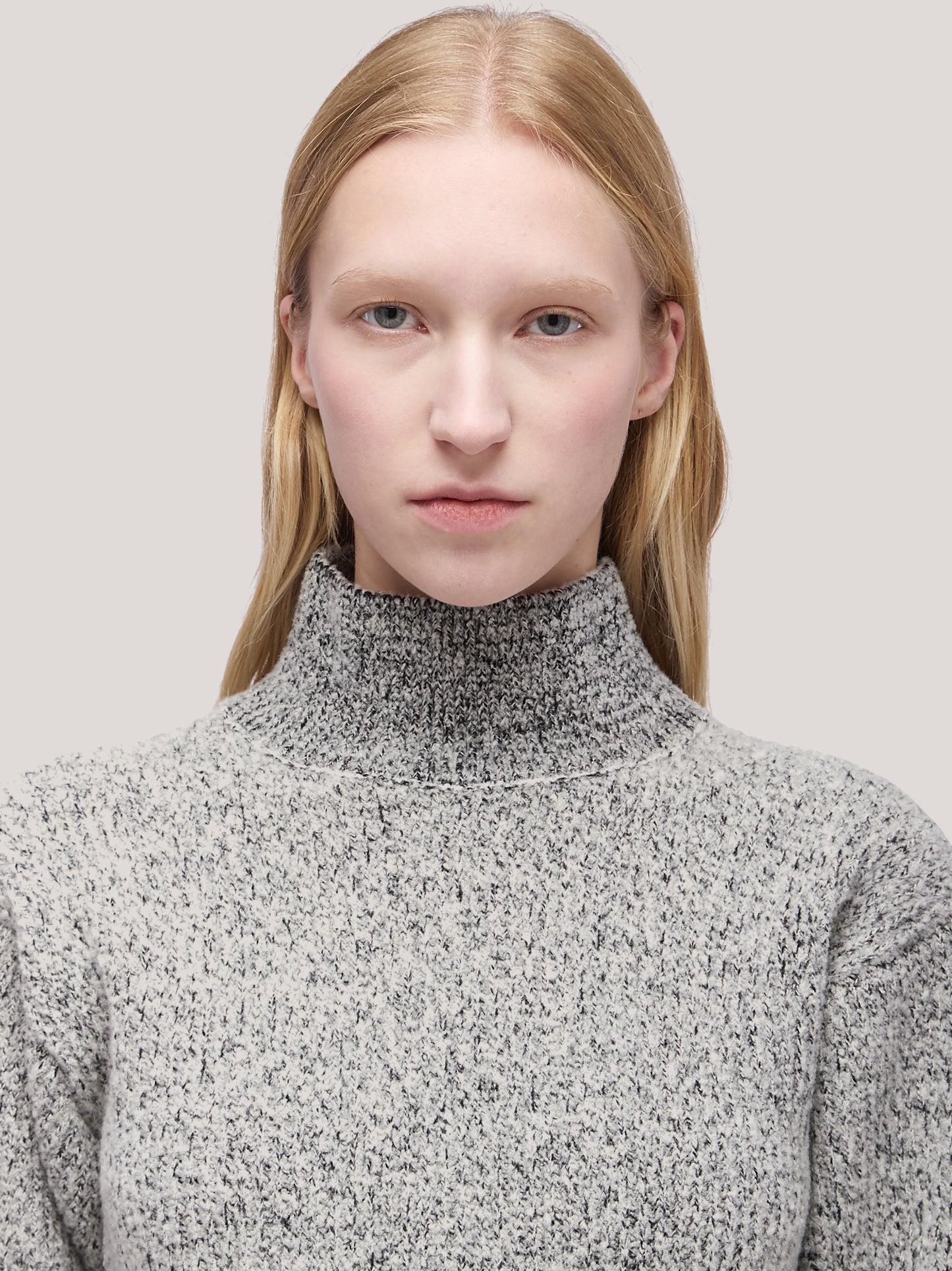 Women's long-sleeved turtleneck sweater, two-tone English rib white /black 250r95_fw259a_217bne 68521992585542