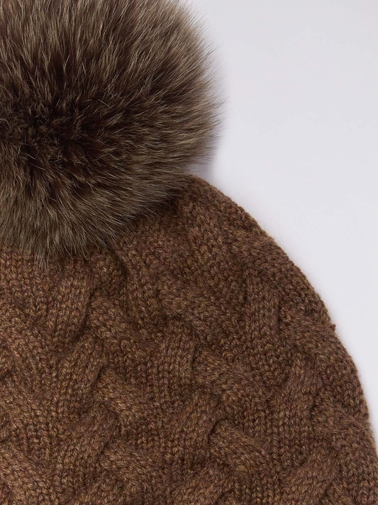 Cuffia a trecce con pon pon in volpe - Cuffia a trecce con pon pon in volpe alt - 002