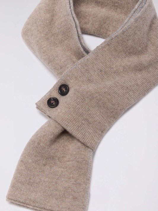Sciarpa scaldacollo bicolore con asola e bottoni avena 25k319_n_fw25-3_j16ave