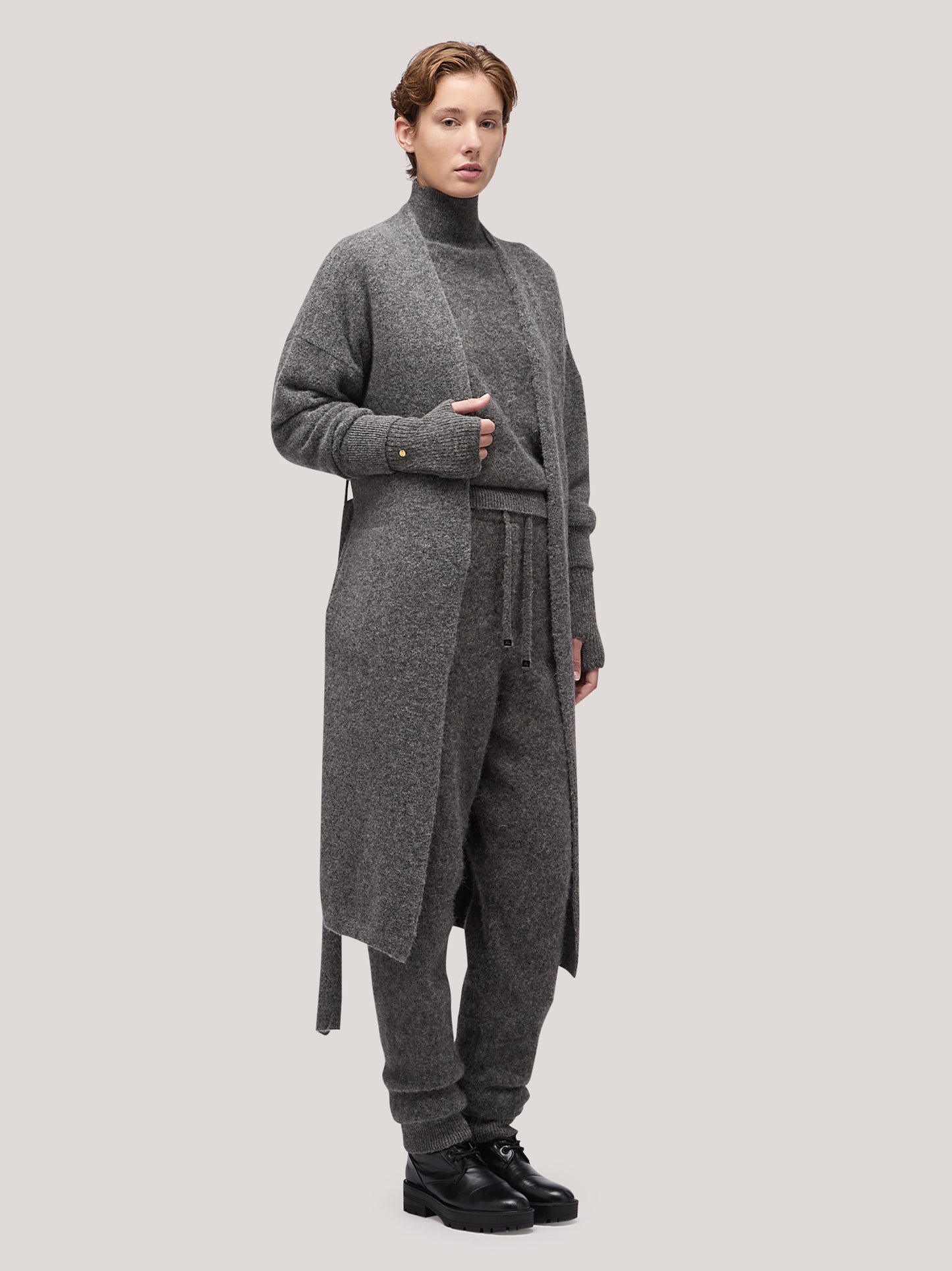 Ribbed sleeves, hanaq grey 25k377_fw254a_085acc 68146045681990