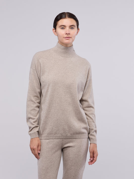 Maglia collo alto manica lunga, catenella su maniche avena 260a27_n_fw26-3_j16ave