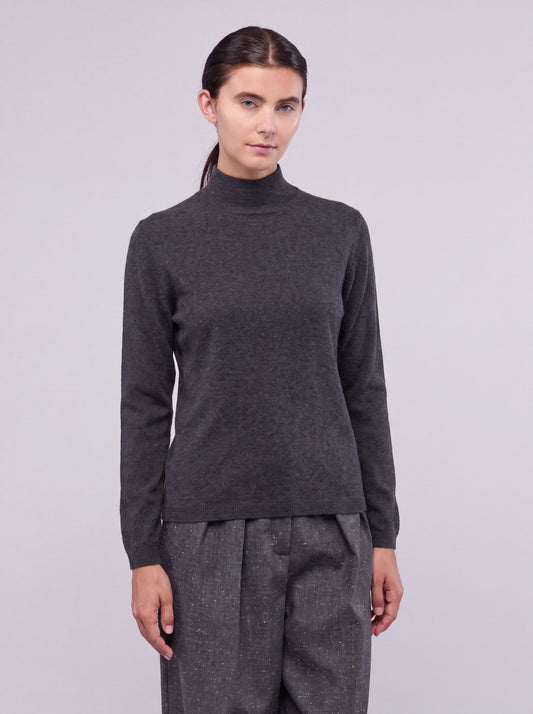 Maglia collo alto manica lunga, catenella su maniche grafite 260a27_n_fw26-3_425gra