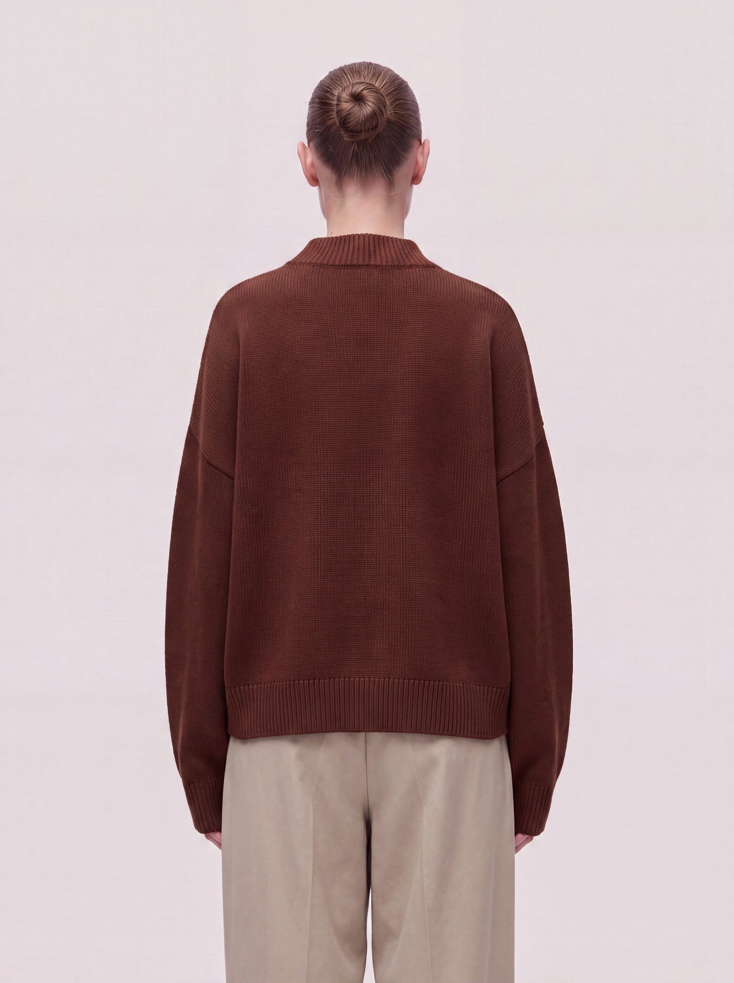 Maglia girocollo in Essential Cashmere noce 260a80_fw26-3_492noc 74727394476358
