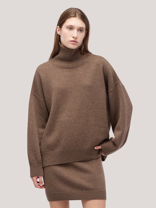 Dolcevita in Essential Cashmere - Dolcevita in Essential Cashmere alt - 002