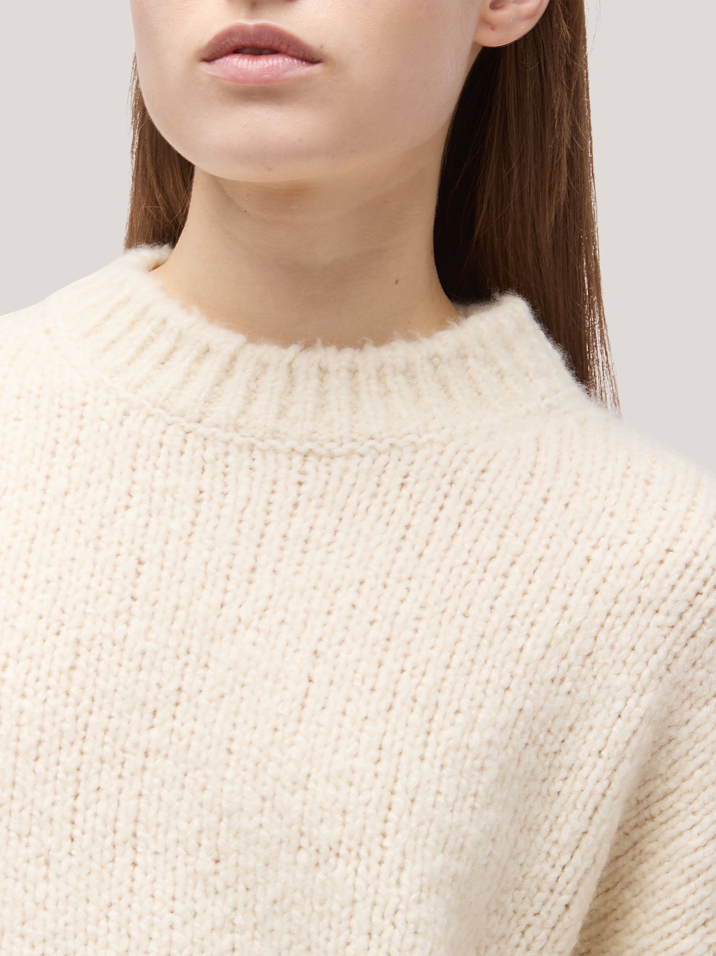 Maglia girocollo  in Cocooning cashmere bianco 260b00_fw26-2_217bia 74256086434118