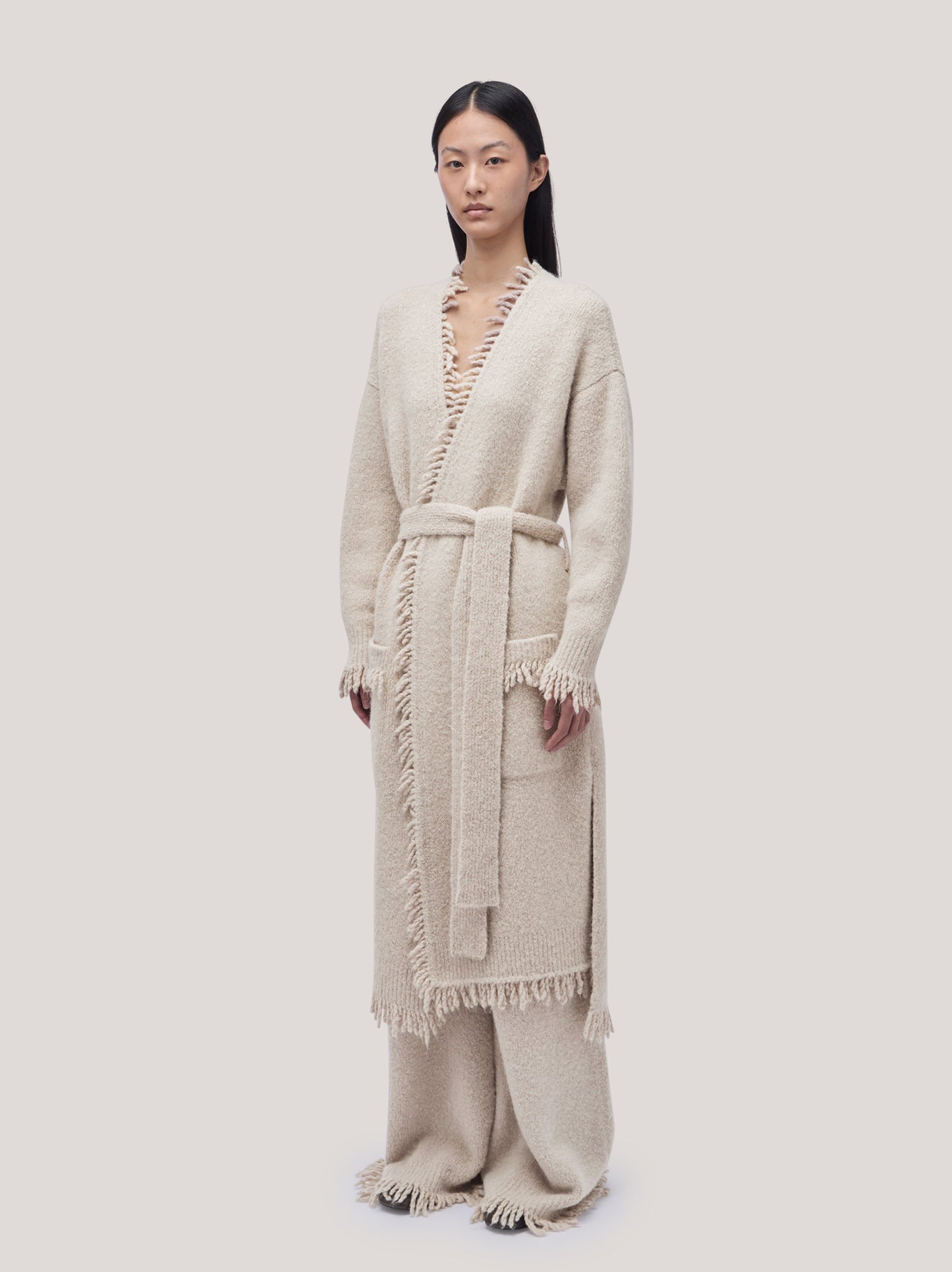 Long coat-style cardigan with fringed edges and belt beige 260n75_fw26-9_291bei 74733562036550