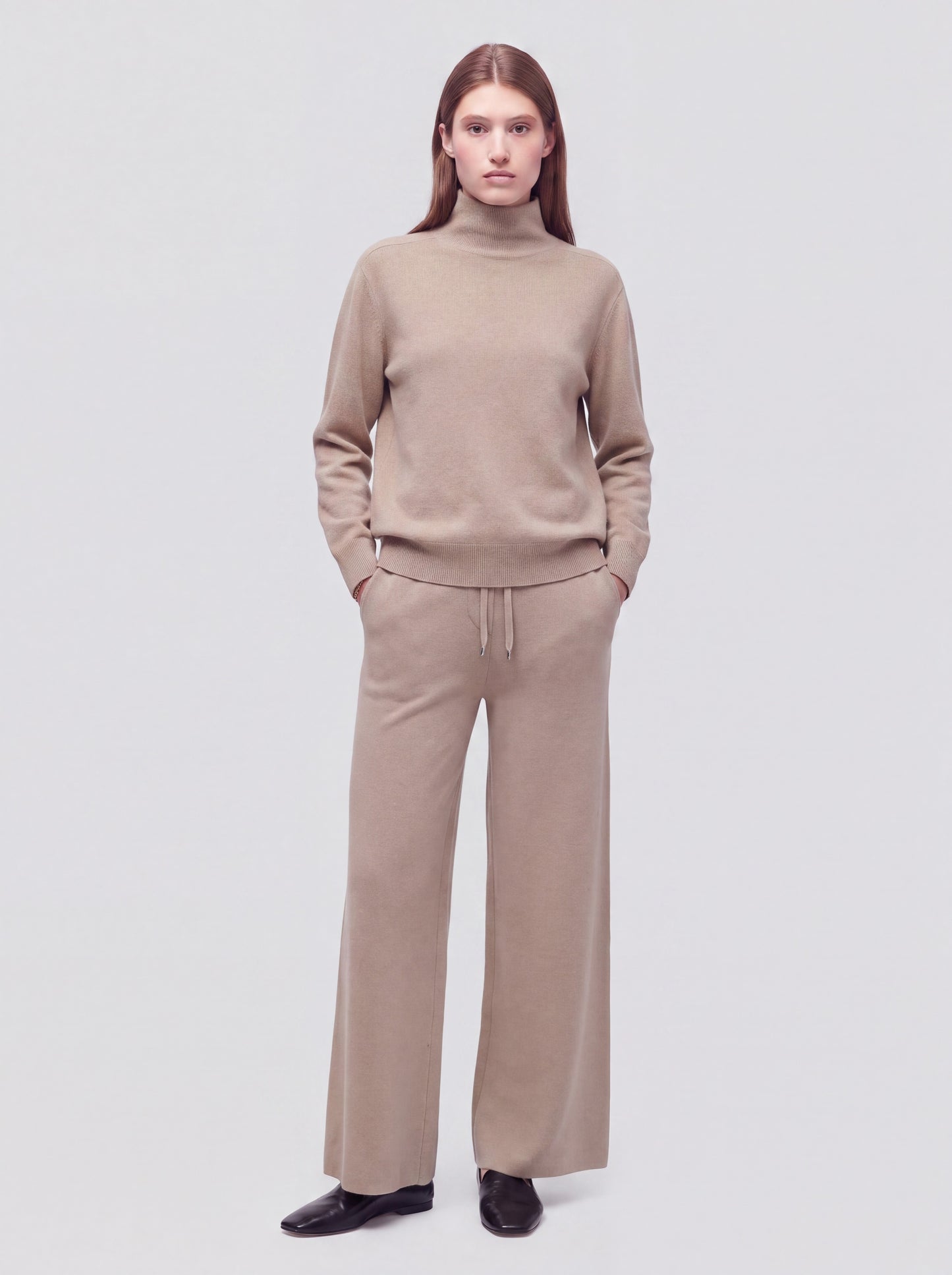 Long-sleeved saddle-shoulder mock-neck in Milano stitch dune 260r10_fw26-7_999dun 75191780311366
