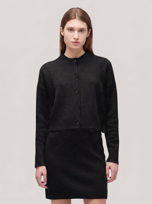 Cardigan girocollo manica lunga, Essential Lana Cashmere black 260r84_n_fw26-7_096bla
