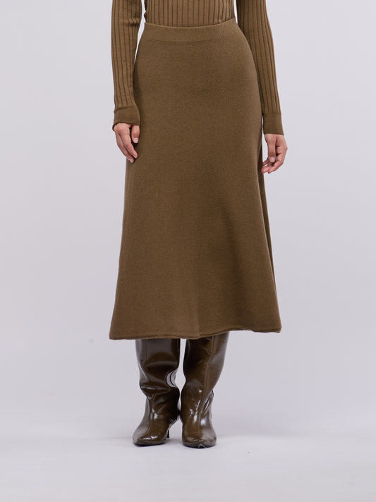 Essential wool and cashmere long skirt musk 260r86_n_fw26-7_646mus