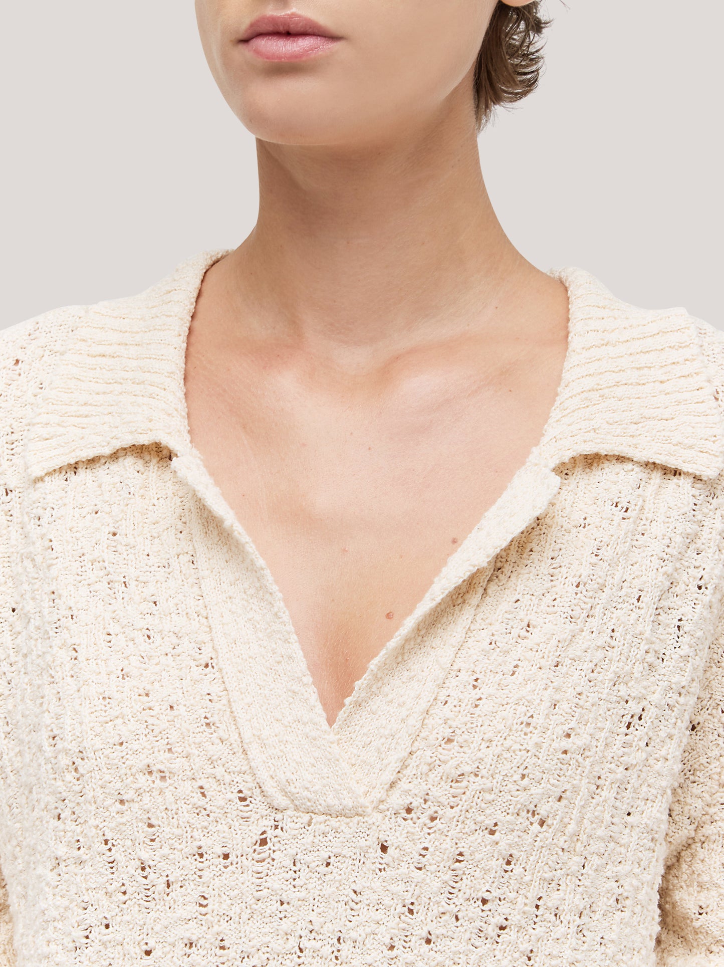 Maglia over a manica lunga con collo polo ampio e punto pizzo panna 260w22_ss262a_486pan 72835800564038