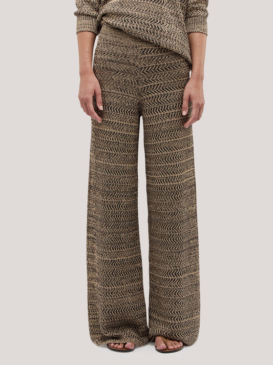 Pantalone ampio, lavorazione chevron - Pantalone ampio, lavorazione chevron alt - 002