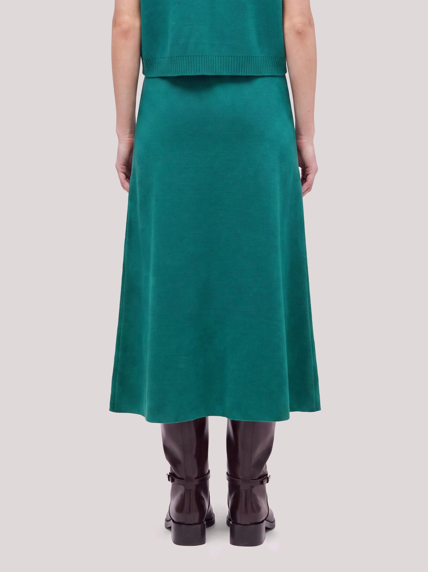 Long flared skirt in Milano stitch knit jade 260r22_fw26-7_816gia 74751793201478