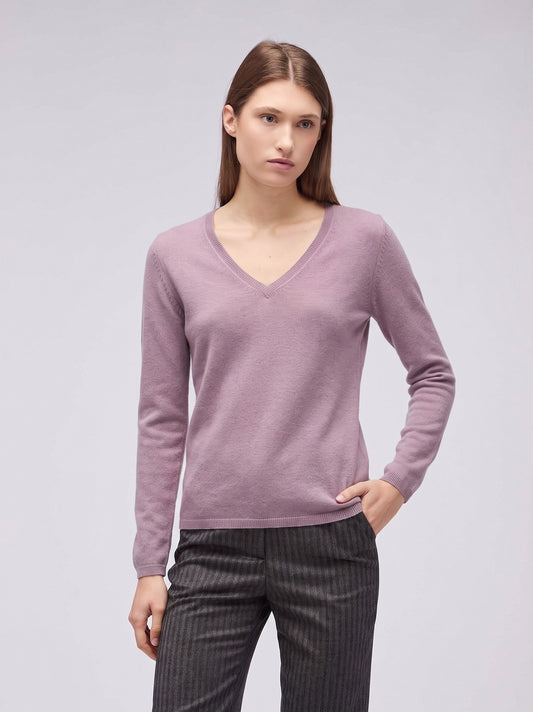 Maglia scollo v in cashmere mauve 550782_rcapi_390mau