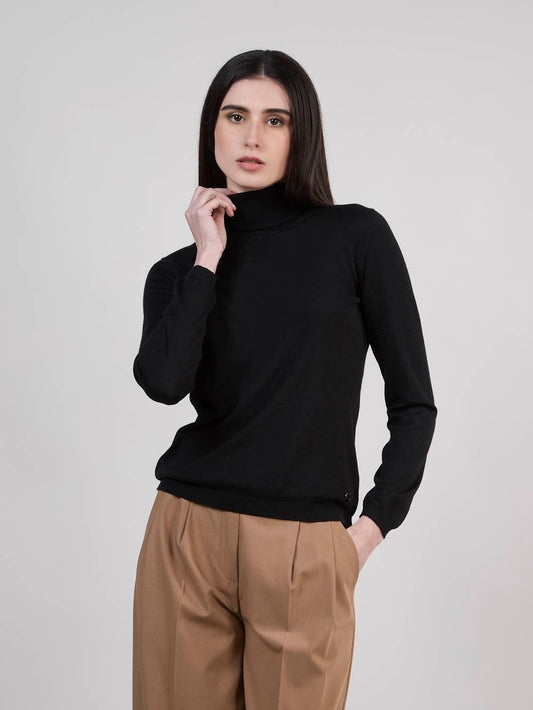 Maglia dolcevita in lana seta e cashmere nero 550t04_woseca_096ner
