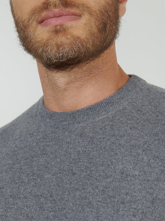 Maglia girocollo in cashmere - Maglia girocollo in cashmere alt - 002