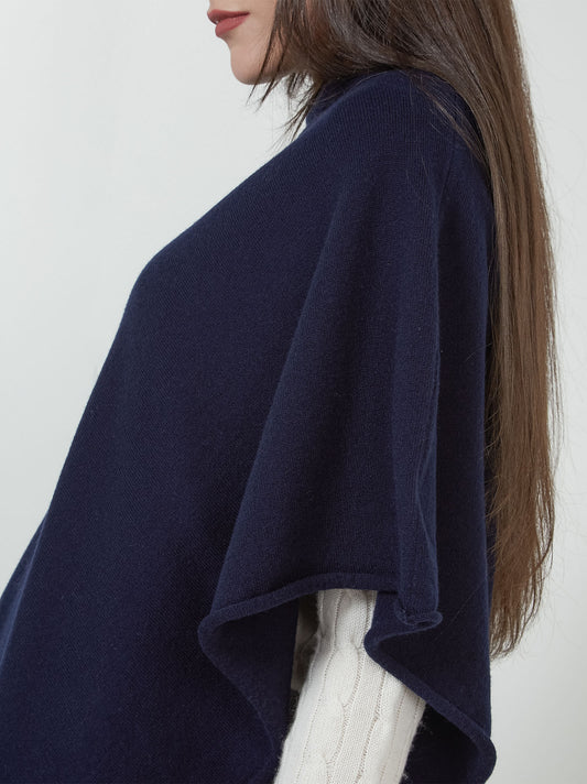 Maglia poncho leggero a punta con scollo barca - Maglia poncho leggero a punta con scollo barca alt - 002