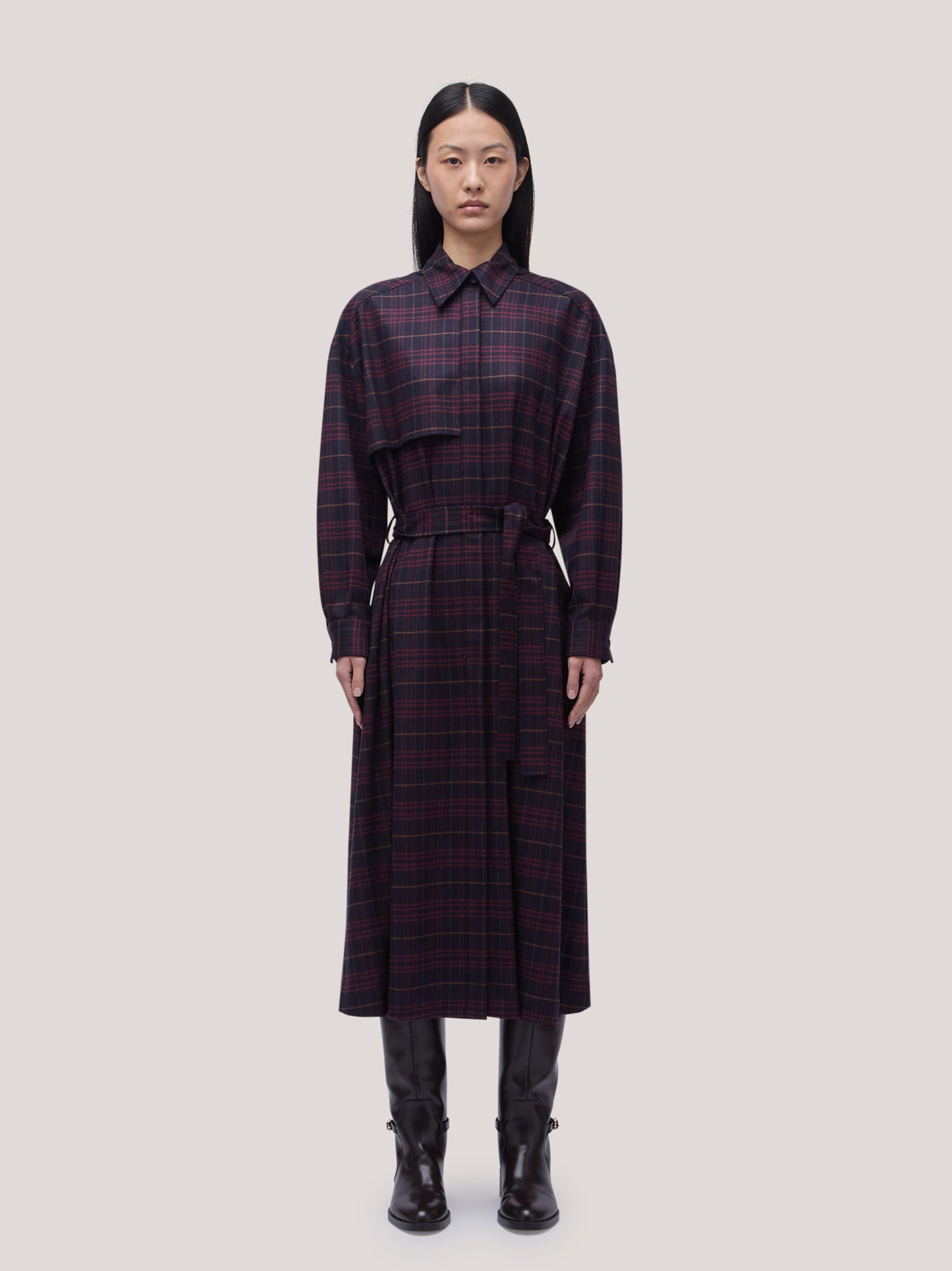 Shirt dress in Glen check flannel night abi055_t22_f26-22_tnotte 74757407736134
