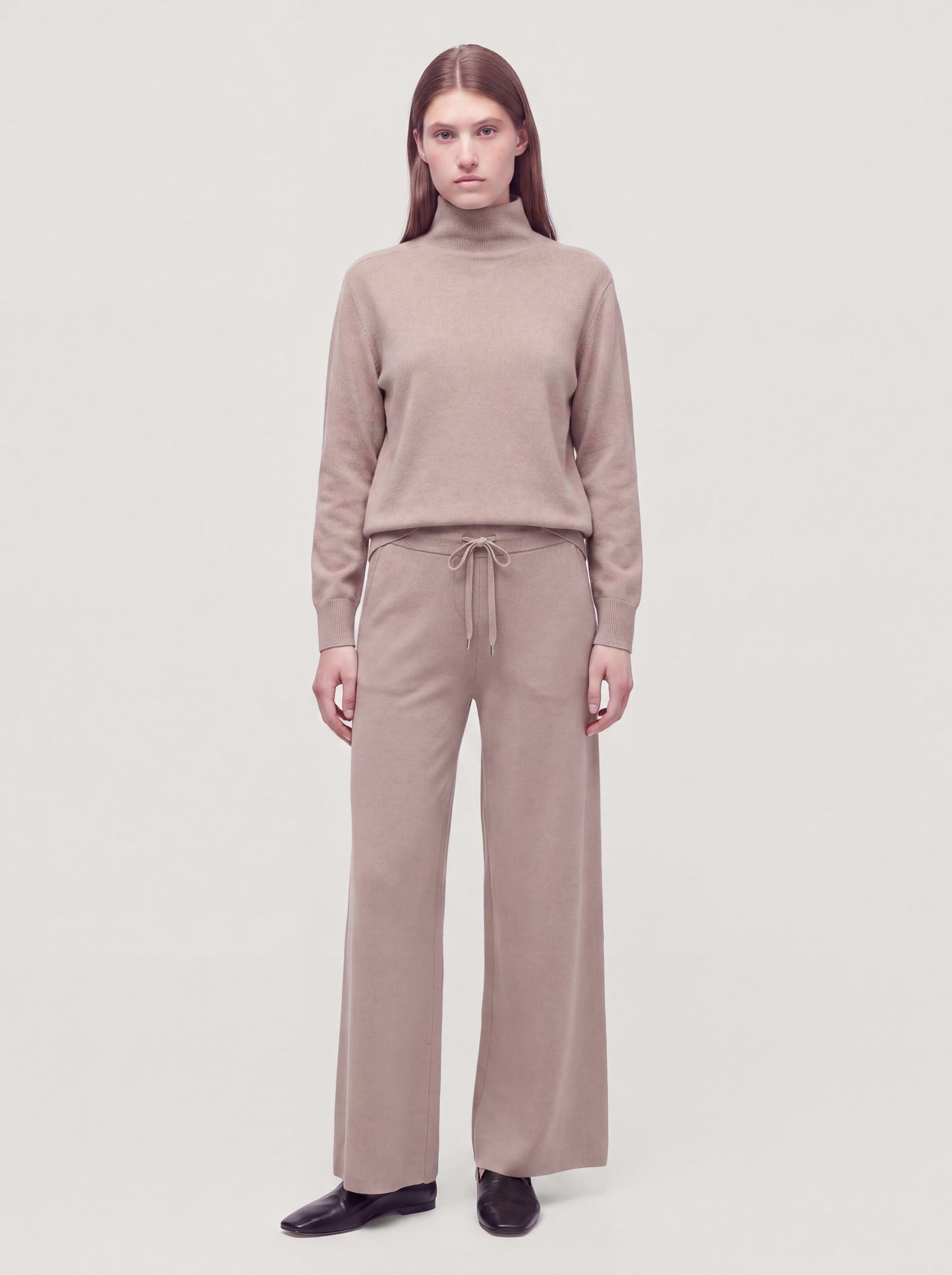 Wide-leg knit trousers with drawstring in Milano stitch dune 260r20_fw26-7_999dun 75192409784646